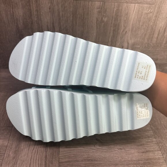 REEF Vista Hi Energy Women's size 9.5 Light Blue Cushion Comfort Sandals - Picture 7 of 8